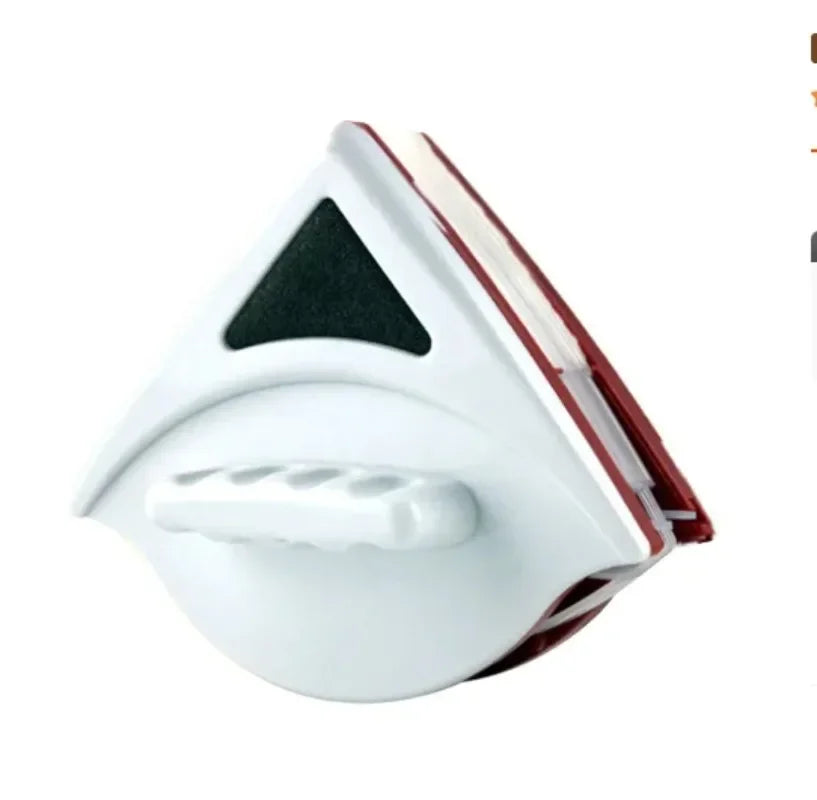 MagnaClean Pro™
Double-Sided Magnetic Window Cleaner